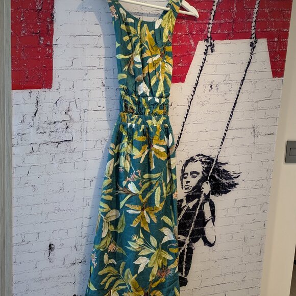 Cassandro Linen-Blend Midi Dress - Picture 3 of 4